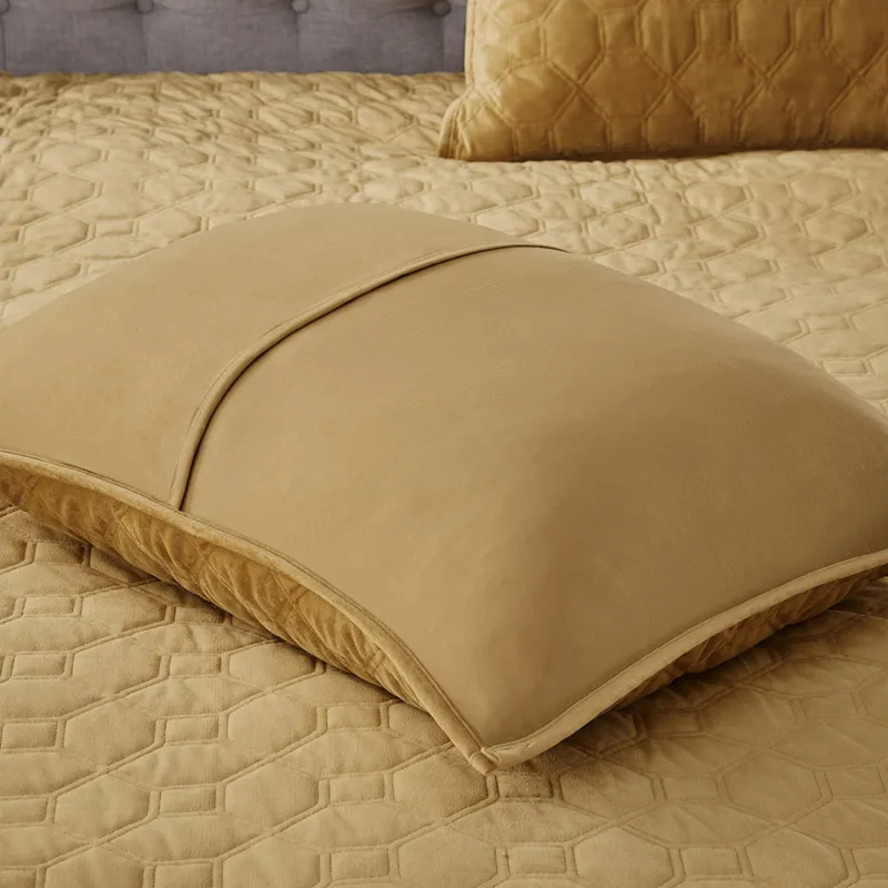 Harper King/California King 3 Piece Velvet Quilt Set - Mustard