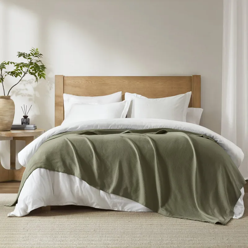 Madison Park Liquid Cotton Blanket