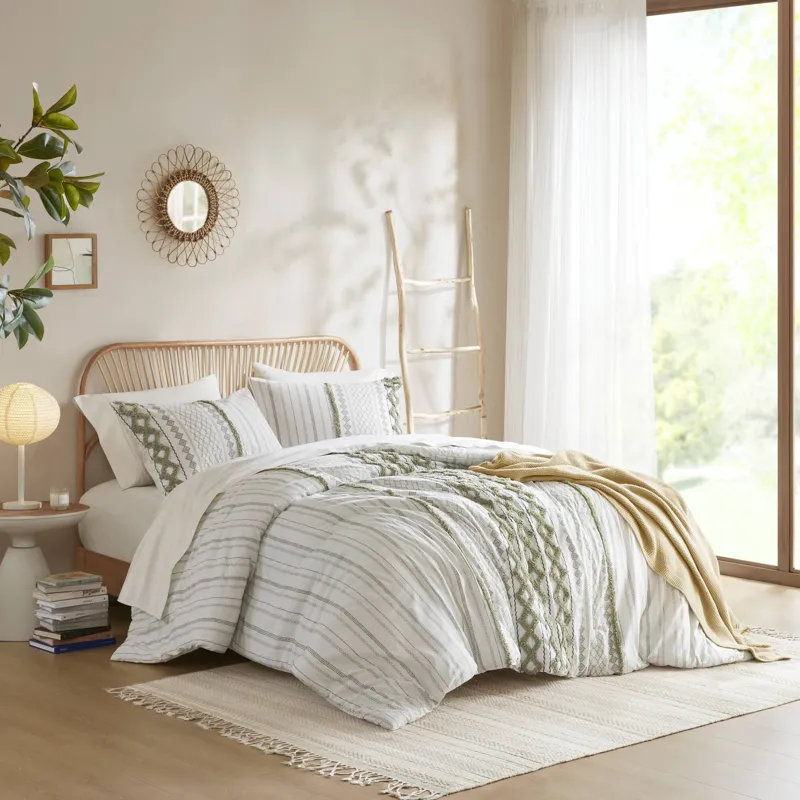 INK+IVY Imani Cotton Printed Comforter Set with Chenille
