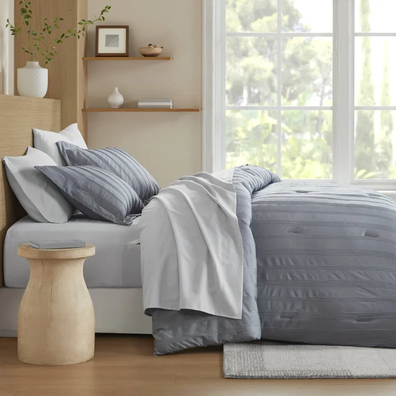 Super Listing Logan Striped Reversible Pintuck Pleated Comforter Set