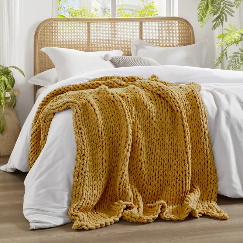 Madison Park Chunky Double Knit Handmade Throw Blanket
