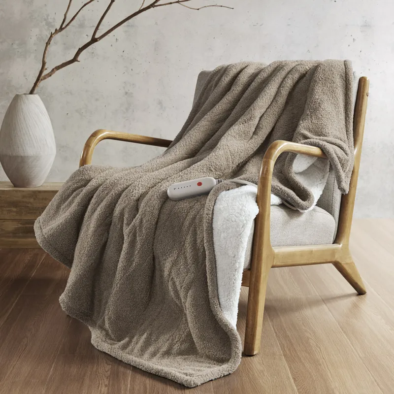 Amira Dream Soft Heated Throw - Brown