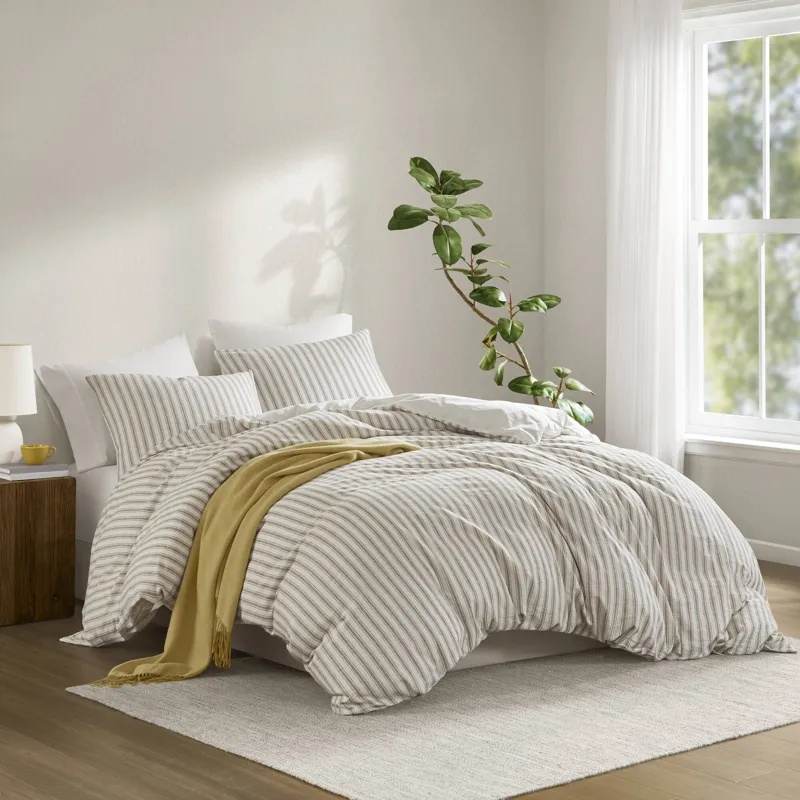 Madison Park Etta Duvet set