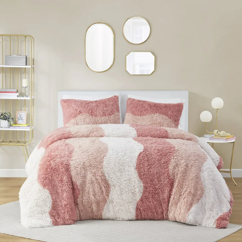 Cassie Twin/Twin XL Ombre Shaggy Faux Fur Comforter Set - Blush Multi
