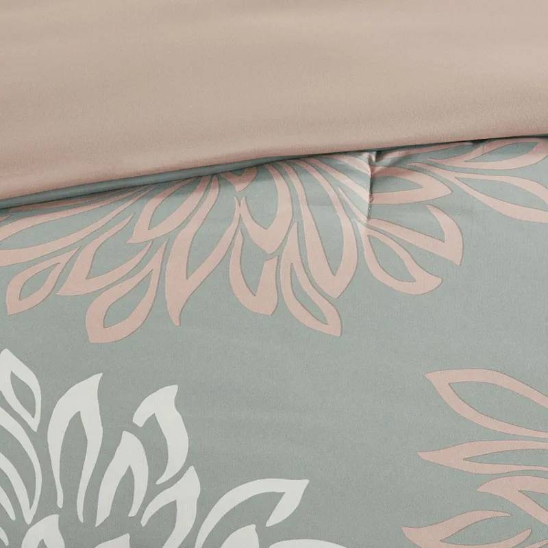 Madison Park Essentials Maible Comforter Set with Cotton Bed Sheets