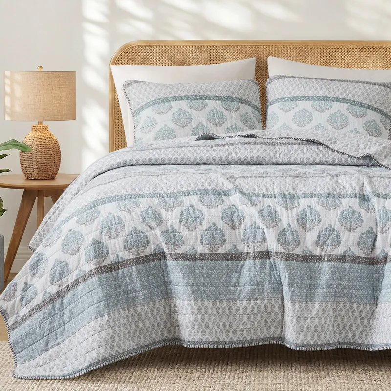 INK+IVY Surya Quilt Set