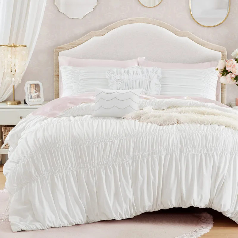 Intelligent Design Ella Comforter Set