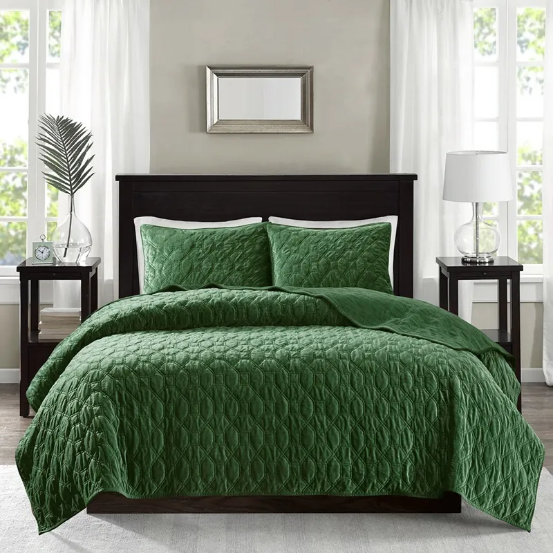 Madison Park Harper 3 Piece Velvet Quilt Set