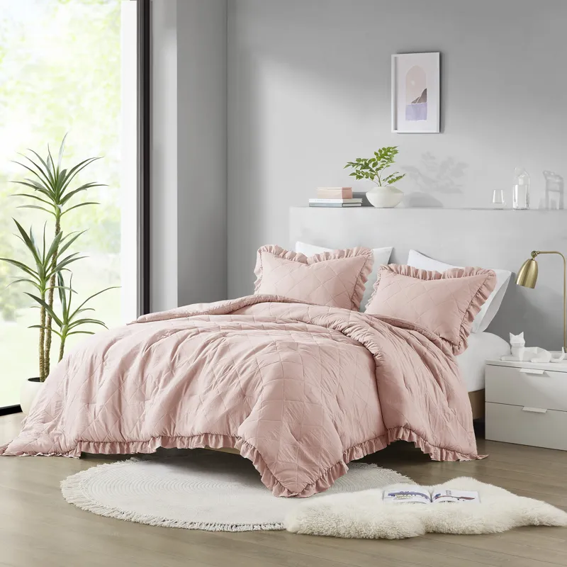 Comfort Spaces Hannah Diamond Quilted Ruffle Edge Comforter Set