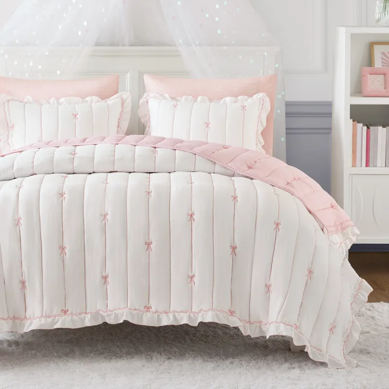 Intelligent Design Liv Quilt Set