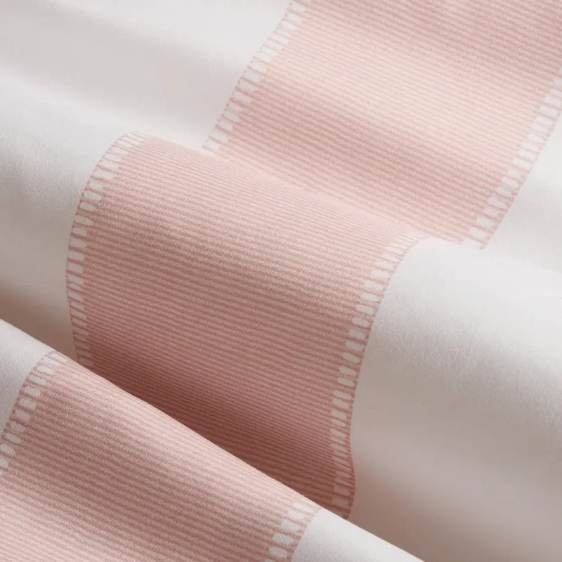 Intelligent Design Lara Comforter Set