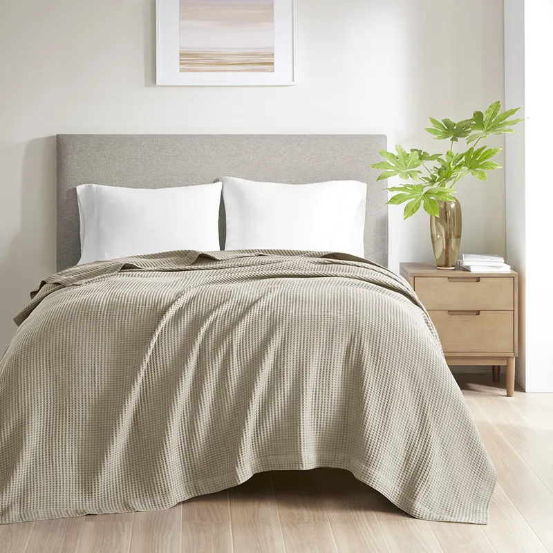 Madison Park Waffle Weave Cotton Blanket