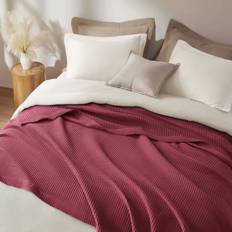 Madison Park Waffle Weave Cotton Blanket
