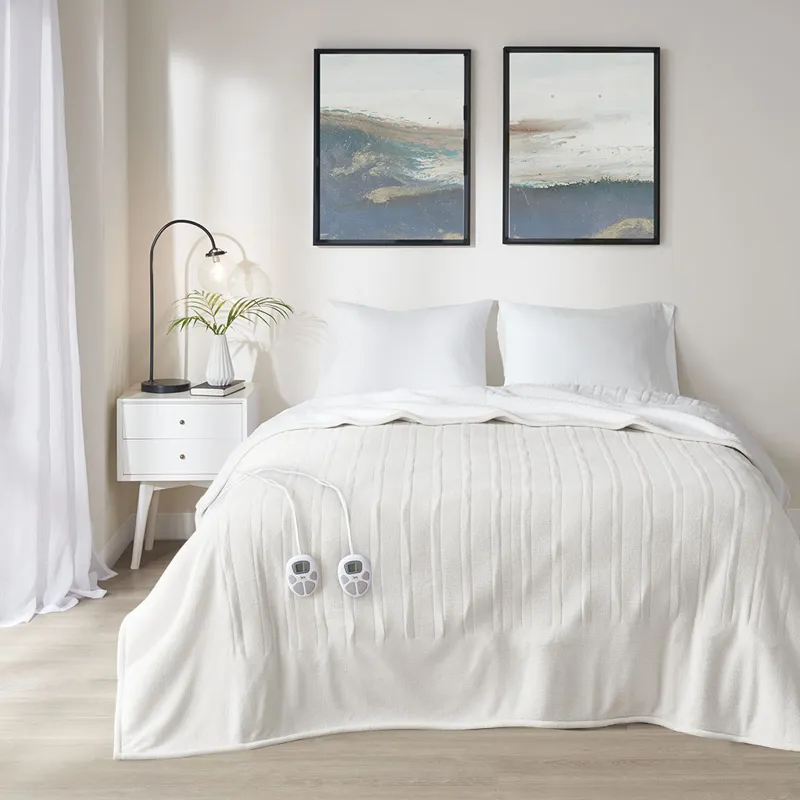 Serta Fleece to Sherpa Heated Blanket