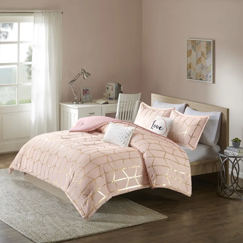 Intelligent Design Raina Metallic Printed Comforter Set