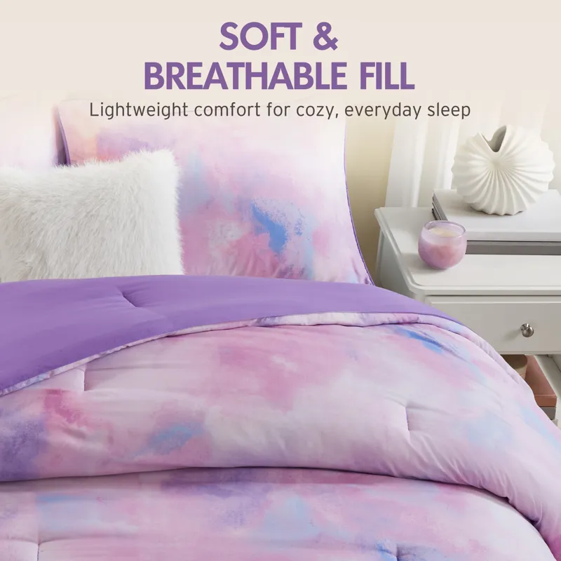Intelligent Design Cassiopeia Watercolor Tie Dye Printed Comforter Set with Throw Pillow