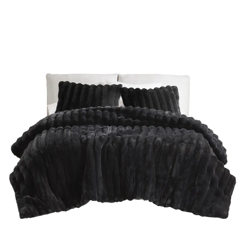 Jasmine King Ultrasoft Faux Fur Ribbed Comforter Set - Black