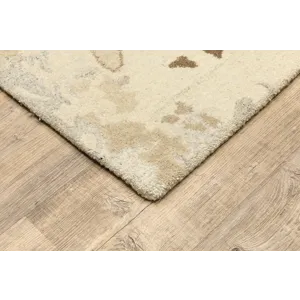 Anastasia Rug 5' X 8'