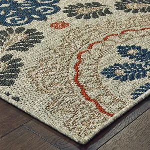 Latitude Rug 6\' 7\" X 9\' 2\"