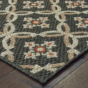Latitude Rug 5\' 3\" X 7\' 3\"