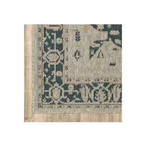 Latitude Rug 5\' 3\" X 7\' 3\"