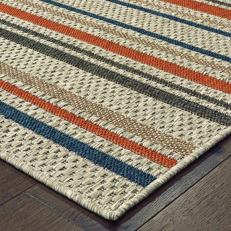 Latitude Rug 7\'10\" X 10\'