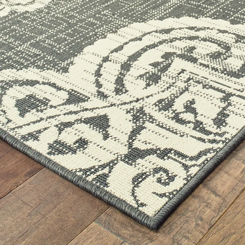 Marina Rug 3\' 7\" X 5\' 6\"