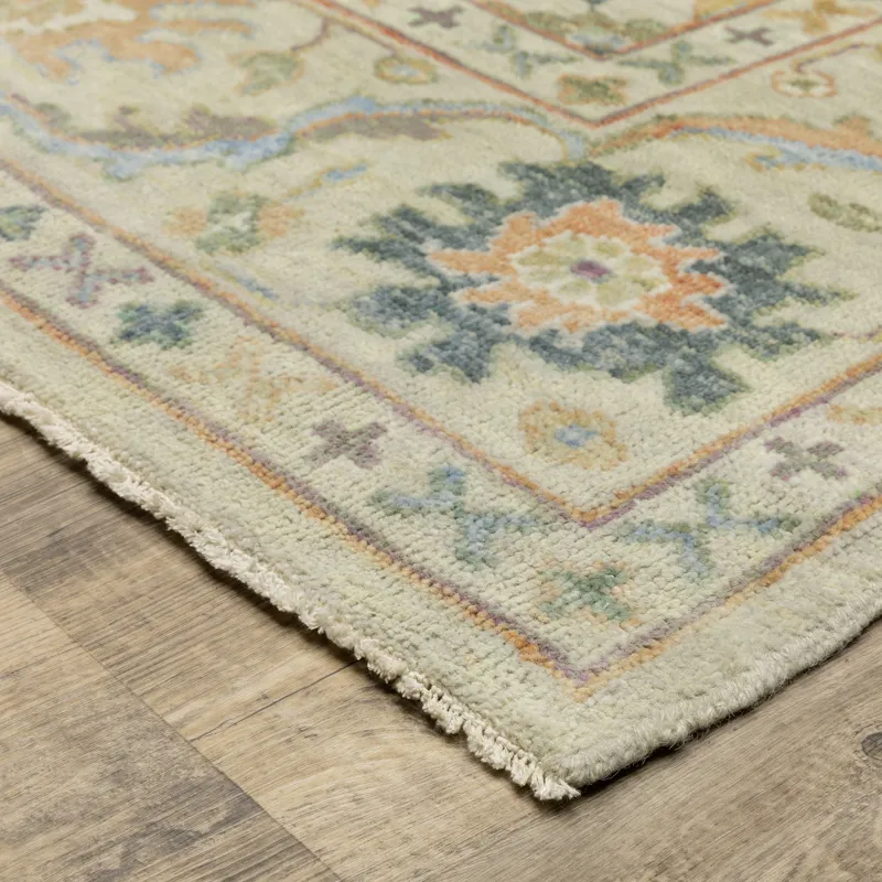 Palace Rug 6\' X 9\'