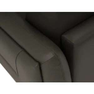 Detail Semi-Attached Back Cushion