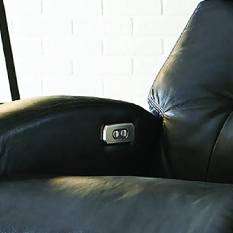 Detail power recline button