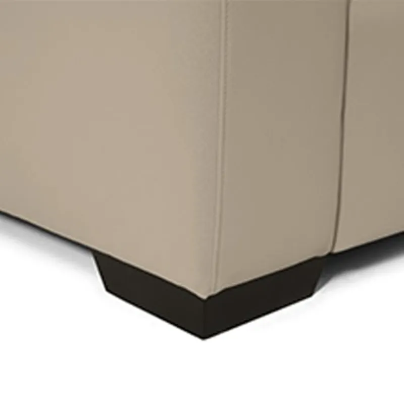 Detail wood leg option