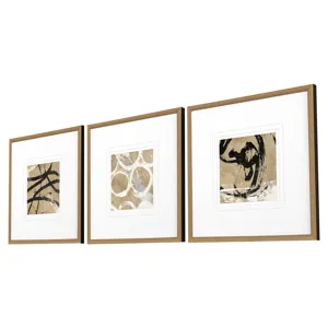 Grammercy I S/3 Framed Art