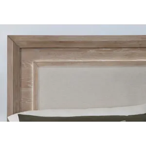Breckenridge Bedroom King Bed with 2 Nightstands