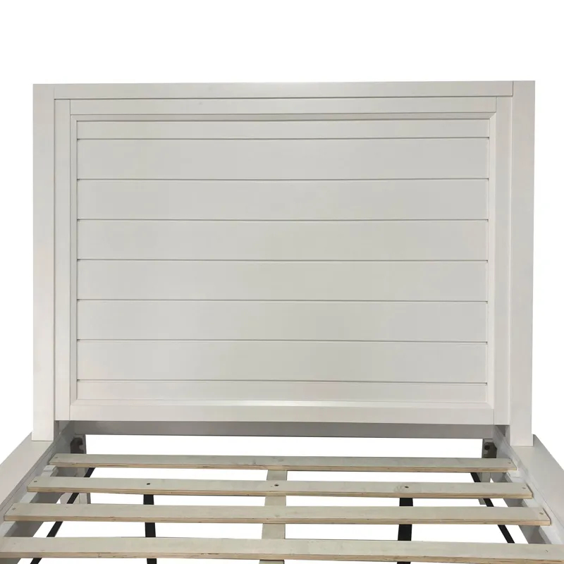 Americana Modern Bedroom King Platform Bed with 2 Nightstands