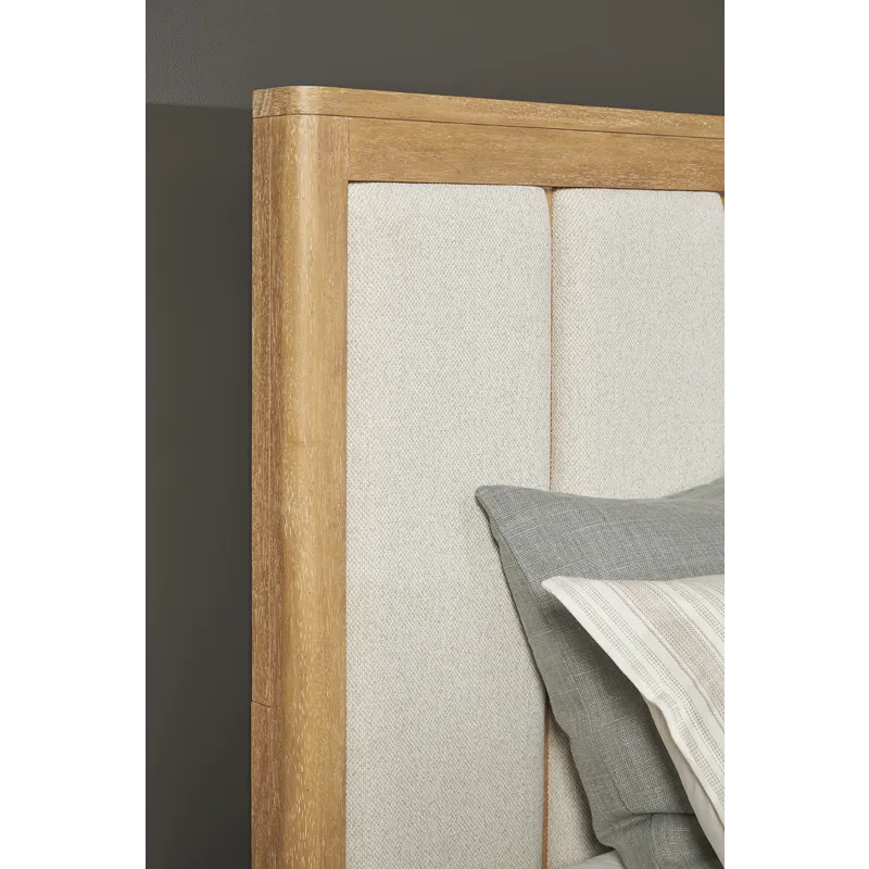 Escape Bedroom Queen Panel Bed with Dresser and Mirror
