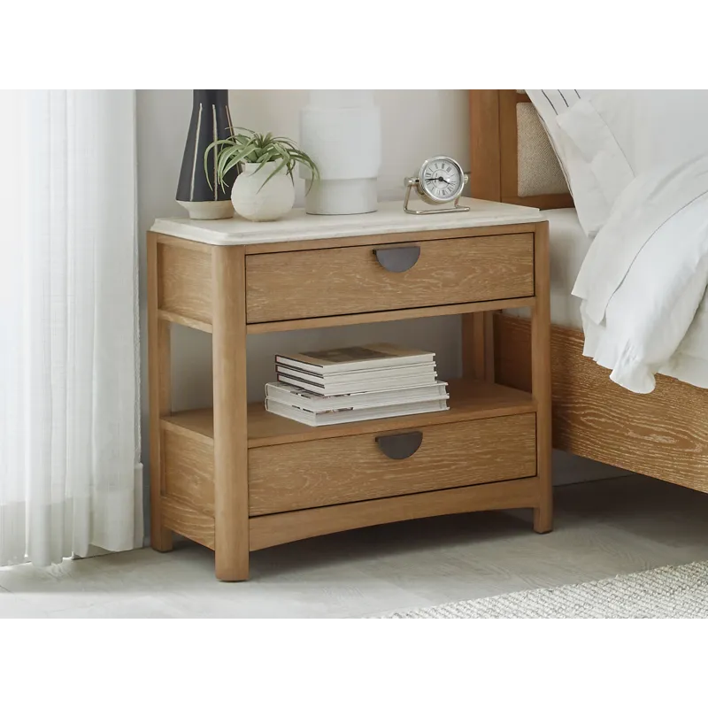 Escape Bedroom Queen Panel Bed 2 Nightstands and Dresser with Mirror