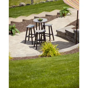 Contempo 24" Round Bar Table
