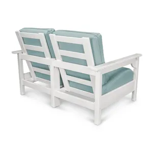 Club Settee