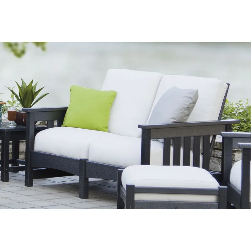 Mission Settee