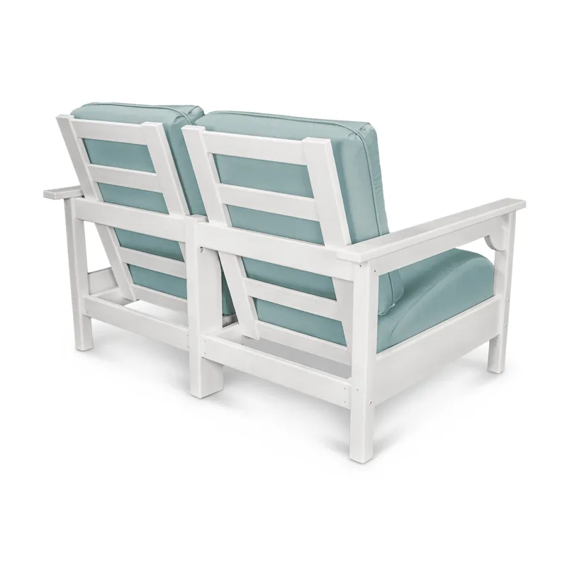 Club Settee
