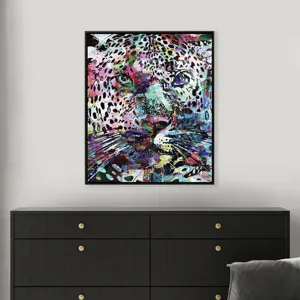 Leopardess - Canvas