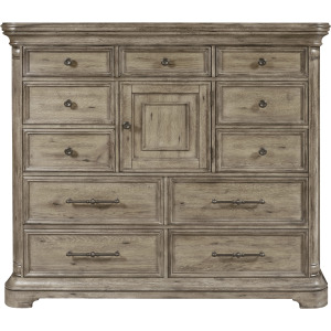 Garrison Cove Master Chest