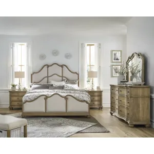 Weston Hills Queen Upholstered Bed