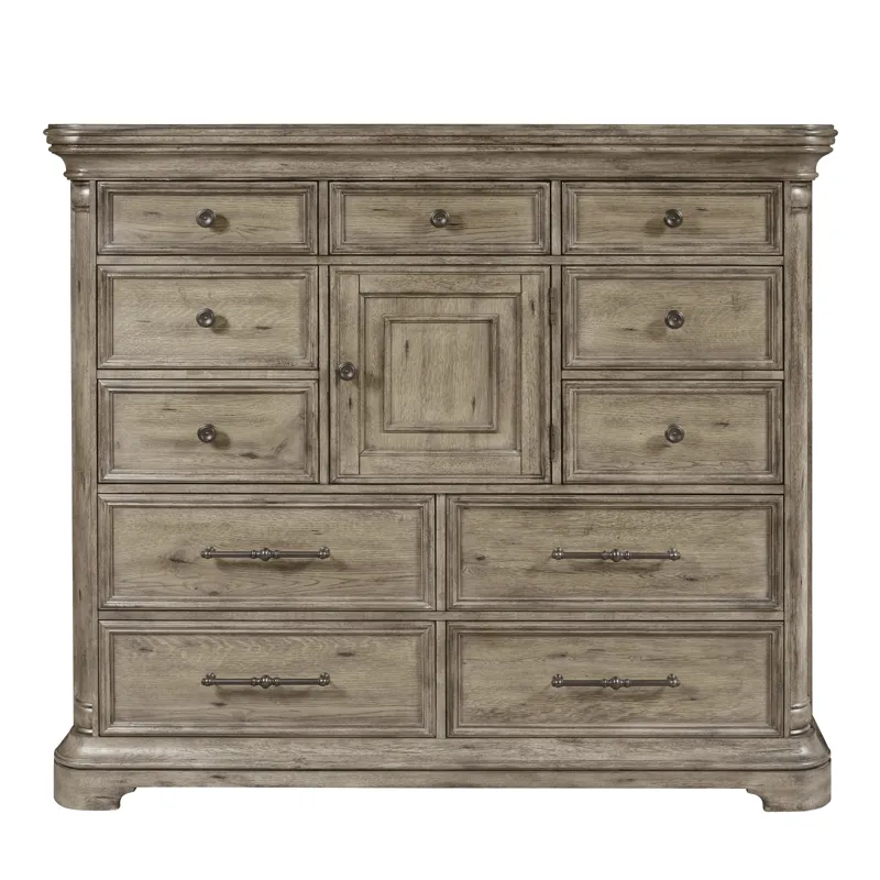 Garrison Cove Master Chest