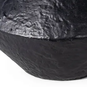 Poe Metal Vase (Black)