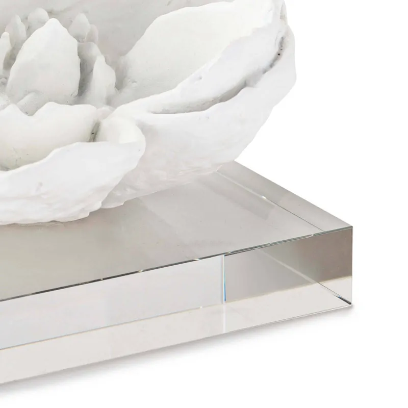 Magnolia Objet (White)