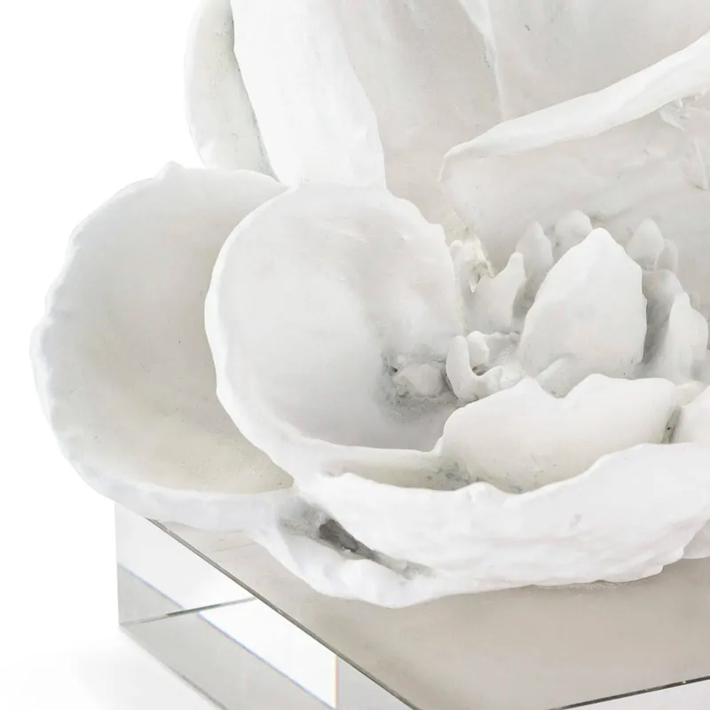 Magnolia Objet (White)