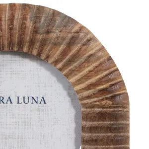 5x7" Ribbed Wood Arch Photo Frame, Natural