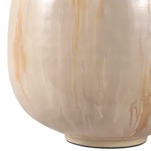 28x22\" Metal Base Table Lamp, Ivory