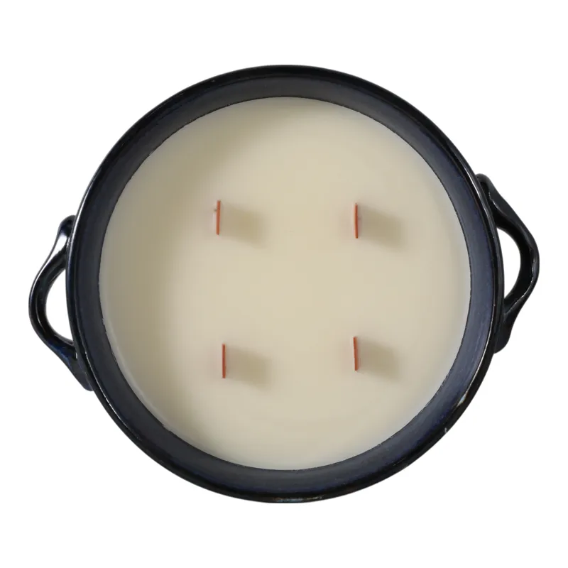 8\" 14 Oz Sandalwood Candle, Blue